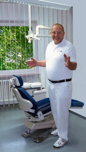 Zahn-und-Implantat-Zentrum Dr. Horst Boland Logo