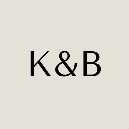 Klum Braun Logo