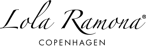 Lola Ramona Logo