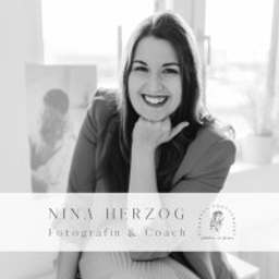 Ninakeks Photography Logo