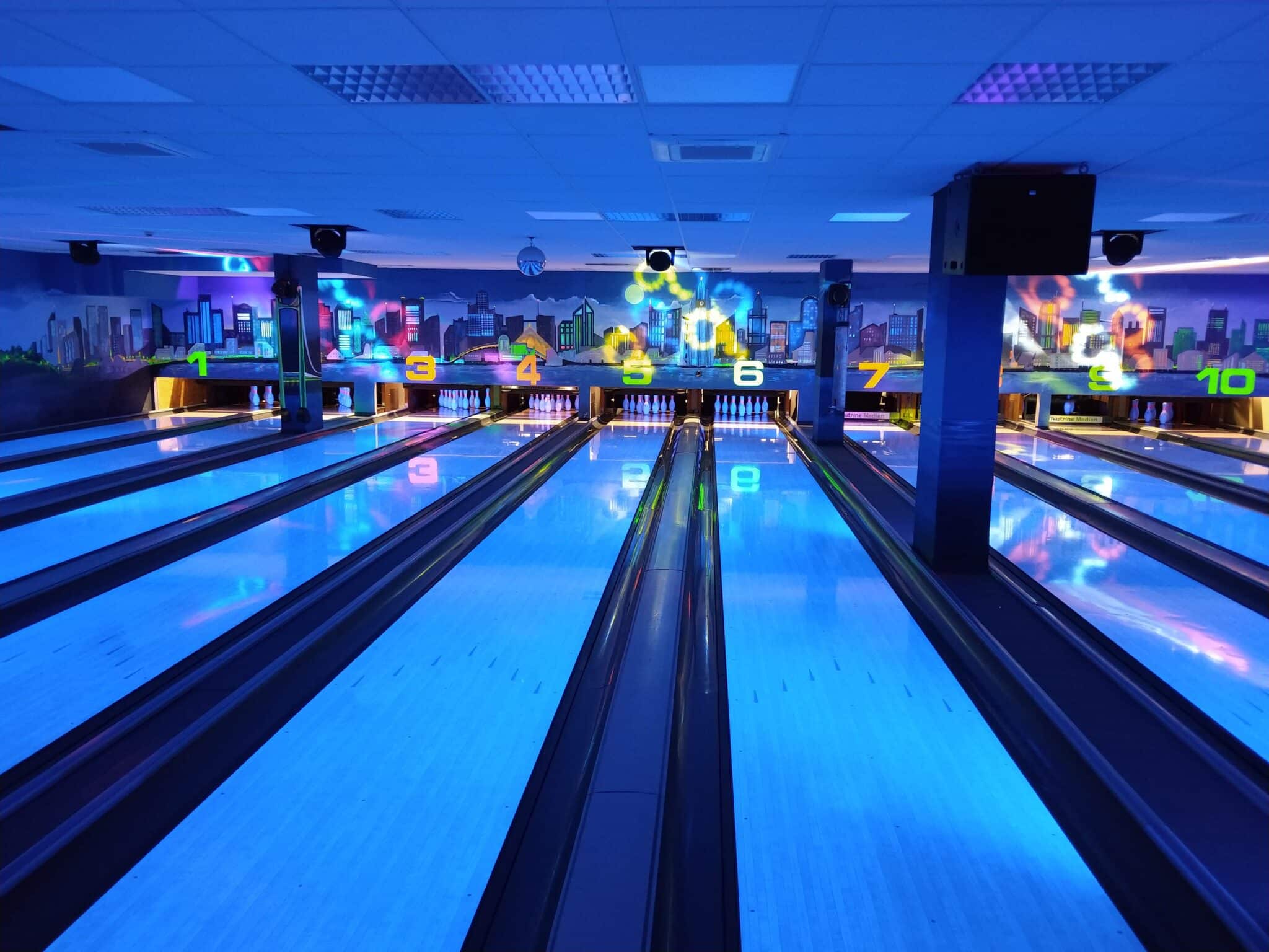 Skyline Bowling Logo