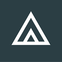 Standtall Logo